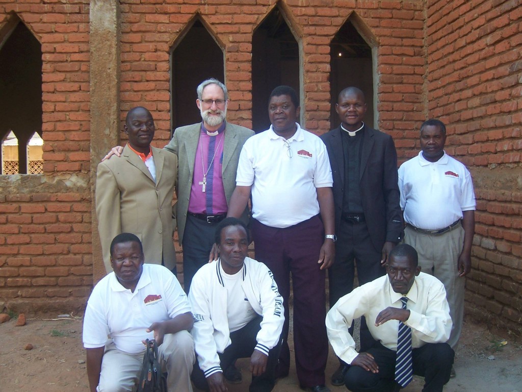 11057763_865463396842442_4329401915816371283_o-2-1024x768